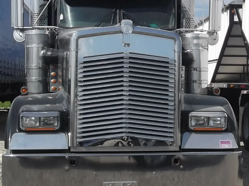 Kenworth W900L Slanted Beveled Grills
