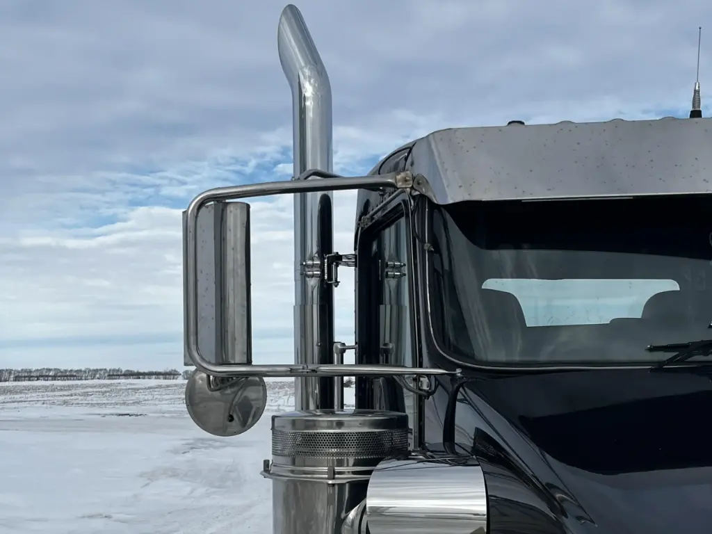 [SLI000598] Kenworth Angled Cab Mount One-Piece Mirror Brackets (Brushed)