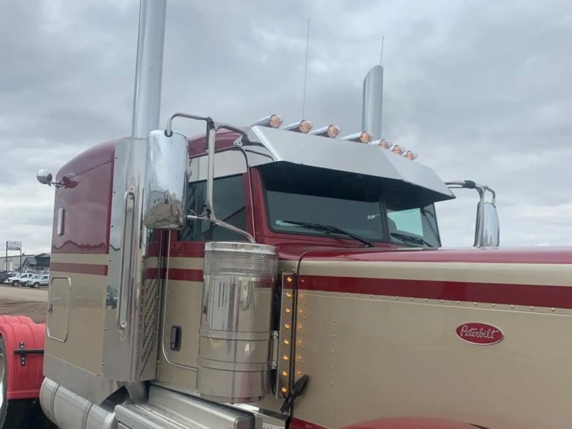 Peterbilt 3-Series 14" Blind Mount Visors