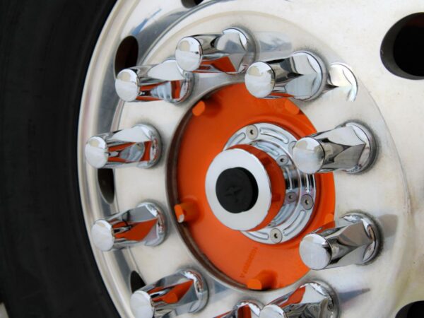 Chrome Plated Aluminum Hub Oil Replacement Cover - Image 3