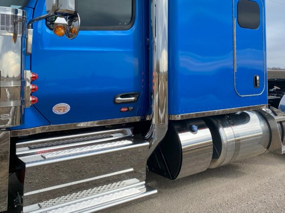 Cab & Sleeper Skirting